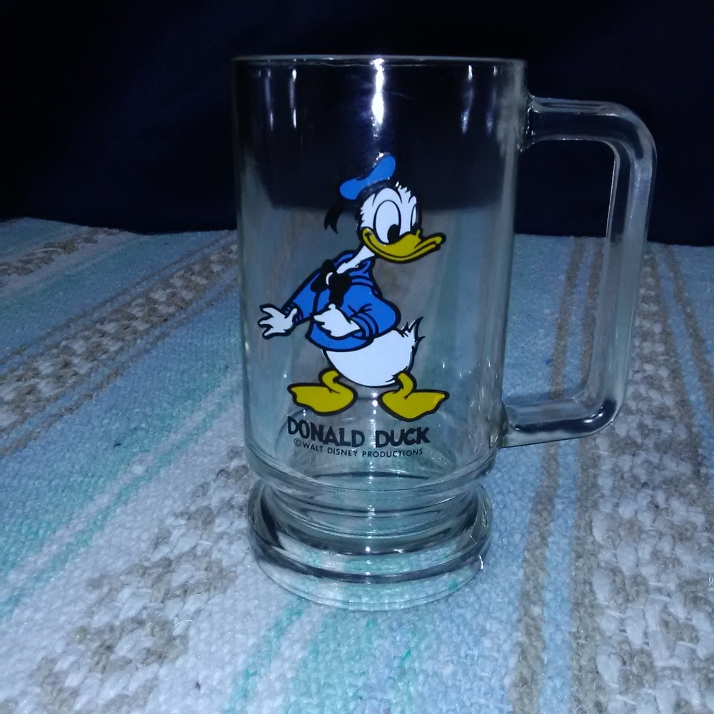 DONALD DUCK VINTAGE MUG
